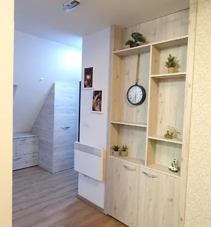 Gabi - Kraljevi Cardaci Apartament *